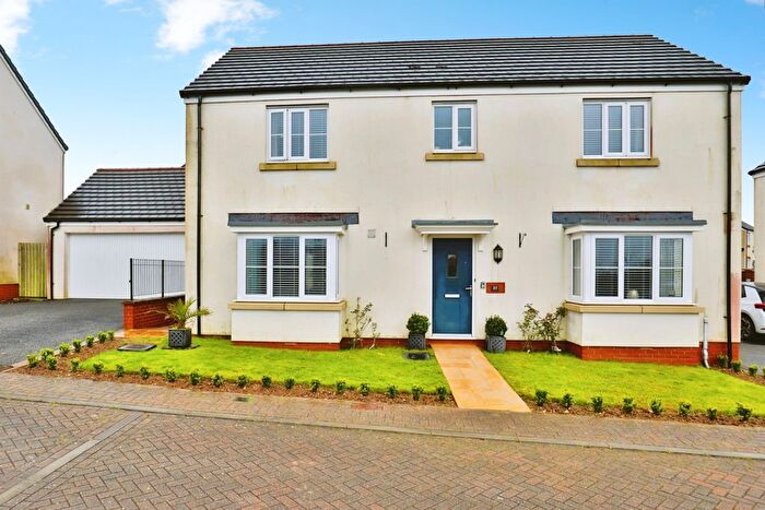 4 Bedroom Detached House For Sale In Gwarak Dherwen, Probus, Truro, Cornwall, TR2