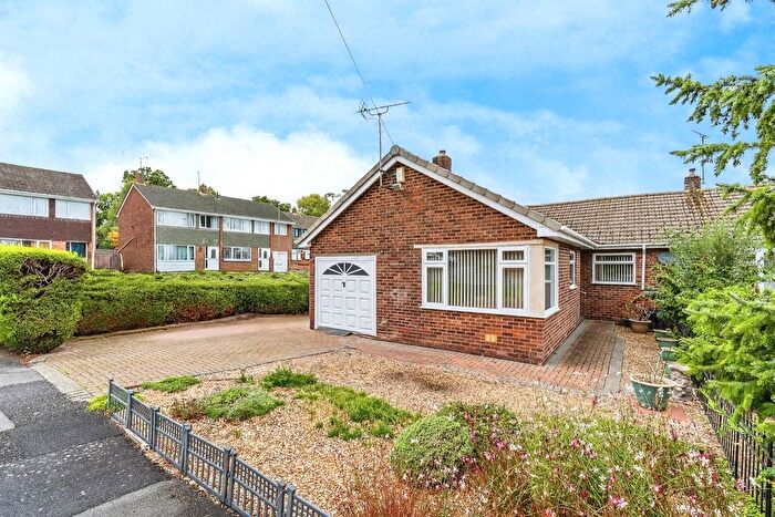 3 Bedroom Semi-Detached Bungalow For Sale In Ash Close, North Baddesley, Southampton, SO52