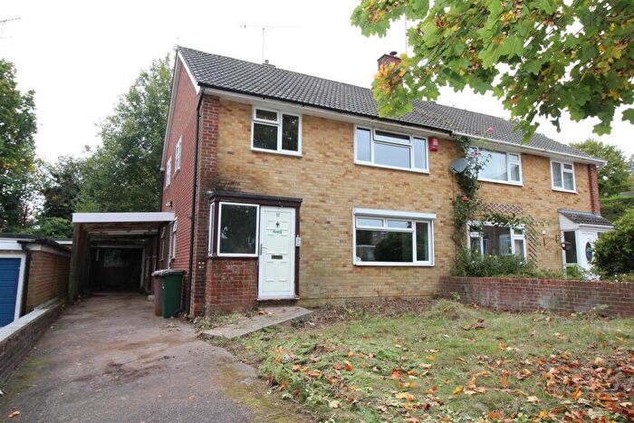 4 Bedroom House For Sale In Furnace Green, Crawley, RH10