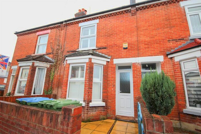 3 Bedroom Terraced House To Rent In Henry Road, Southampton, SO15