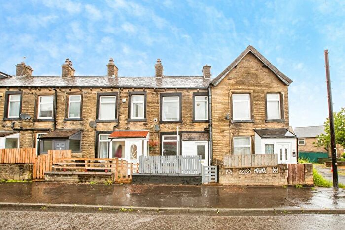 2 Bedroom Terraced House For Sale In Albert Road, Halifax, HX2