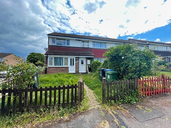 2 Bedroom Flat To Rent In Torridge Walk, Hemel Hempstead, HP2