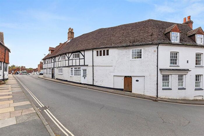 4 Bedroom Terraced House For Sale In Knockhundred Row, Midhurst, GU29