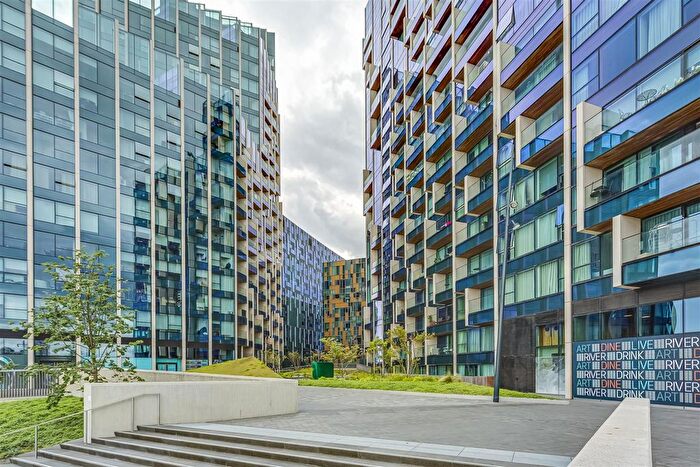 2 Bedroom Flat To Rent In Cutter Lane, North Greenwich, SE10