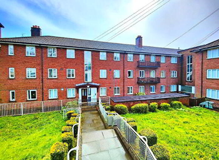 2 Bedroom Apartment / Flats For Sale In Kansas Avenue Flats, Belfast, BT15
