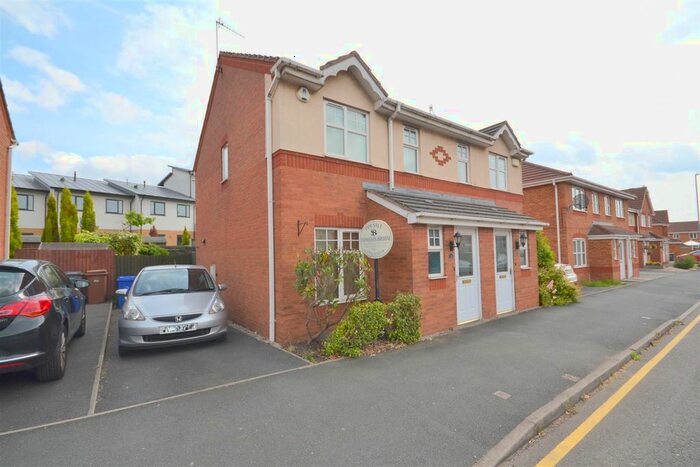 2 Bedroom Semi-Detached House To Rent In Humbert Road, Etruria, Stoke-On-Trent, ST1