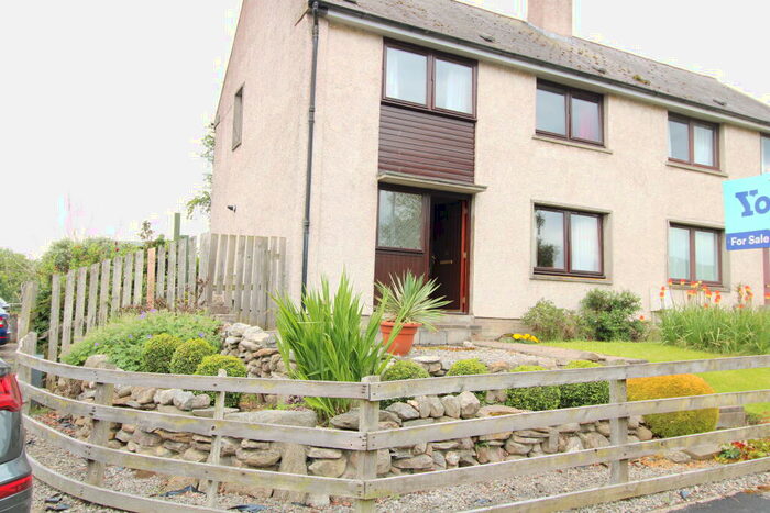 3 Bedroom Semi-Detached House For Sale In Teandallon Square, Evanton, IV16