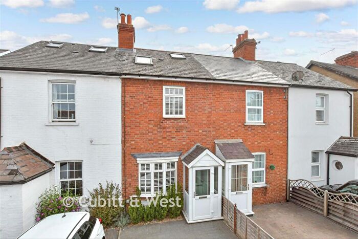 3 Bedroom Terraced House For Sale In Malden Road, Sutton, Surrey, SM3