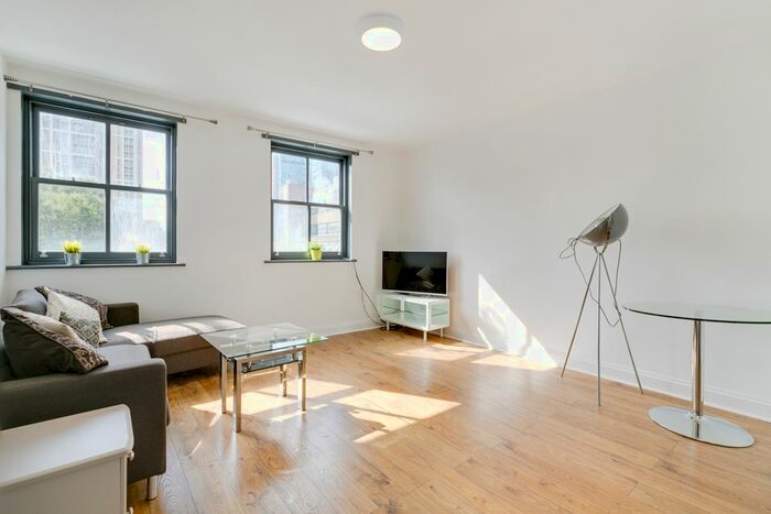 2 Bedroom Flat To Rent In Albion Yard, Whitechapel Road, London, E1