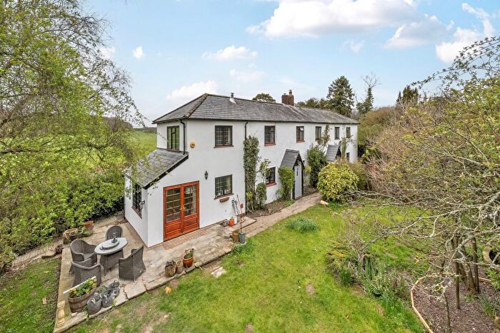 3 Bedroom Semi Detached House To Rent In Ashe Warren, Basingstoke, RG25