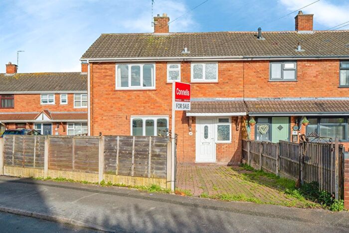 3 Bedroom End Terrace House For Sale In Poplars Road, Rugeley, WS15