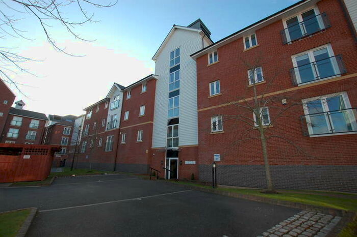 2 Bedroom Flat To Rent In Saddlery Way, Chester, CH1