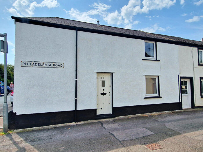 3 Bedroom End Of Terrace House For Sale In Philadelphia Road, Porthcawl, CF36