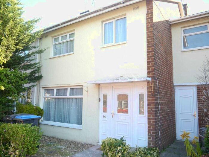 4 Bedroom Property To Rent In Aldykes, Hatfield AL10