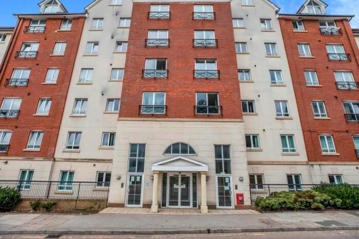 2 Bedroom Flat To Rent In Broad Street, Northampton, NN1