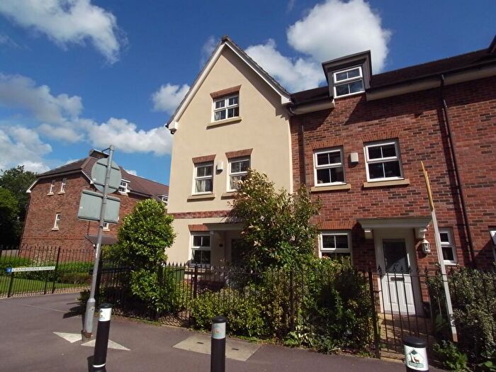 3 Bedroom End Of Terrace House To Rent In Cranbourne Towers, Ascot, Berkshire, SL5