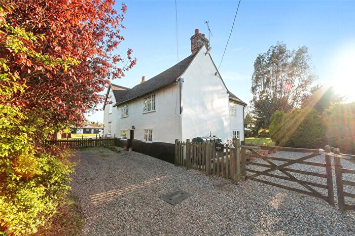 3 Bedroom House For Sale In Chalk Street, Rettendon Common, Chelmsford, Essex, CM3