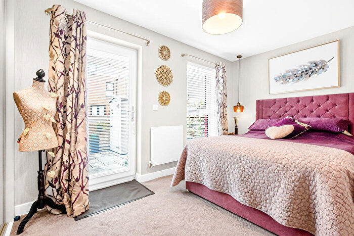 2 Bedroom End Of Terrace House For Sale In Crest Way, Blyth, NE24