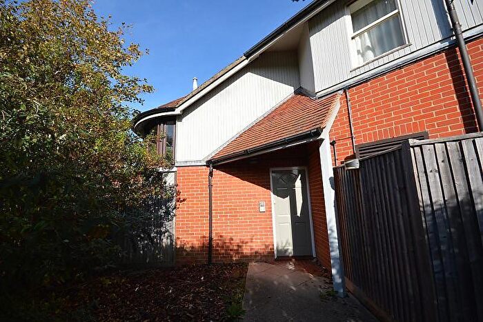 1 Bedroom Apartment To Rent In High Street, CM9