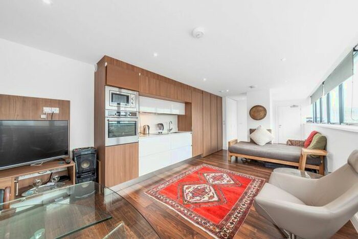 Studio To Rent In Centre Heights, Hampstead, London, NW3