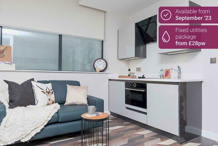 Studio To Rent In Salisbury House, Granby Row, Manchester, Greater Manchester, M1