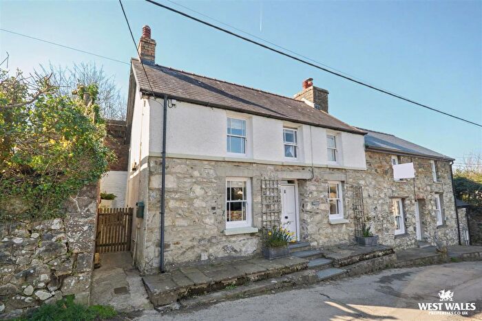 3 Bedroom Cottage For Sale In Mill Lane, Newport, SA42