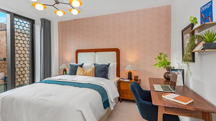 1 Bedroom Flat For Sale In West Parkside, London, SE10