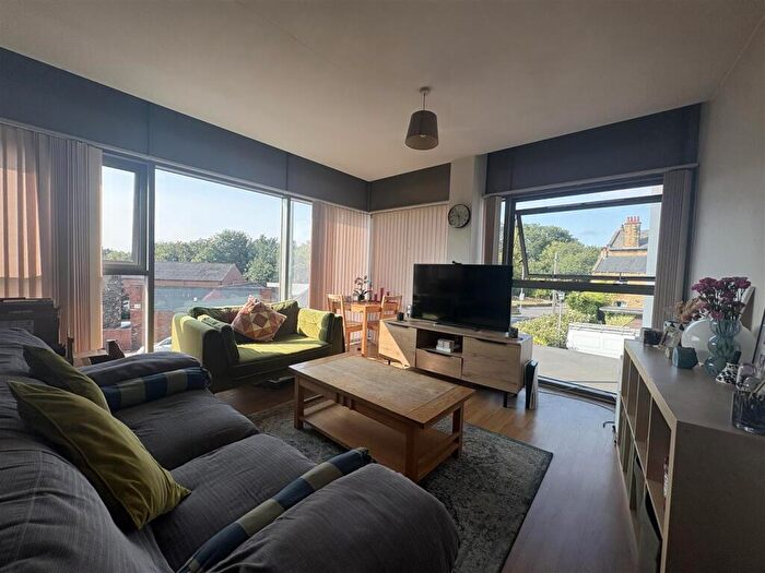2 Bedroom Flat To Rent In Melbourne Mills, Morley, LS27