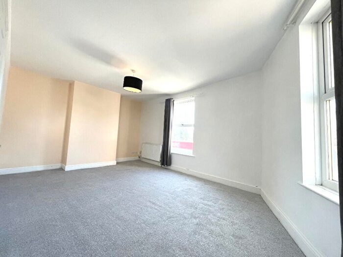 2 Bedroom Apartment To Rent In Chesterfield Road, Sheffield, S8