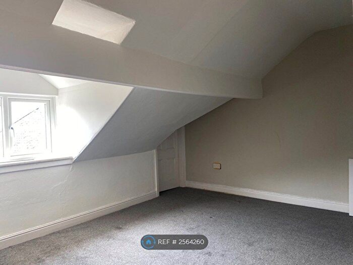 2 Bedroom Flat To Rent In Alexandra Road, Newcastle Under Lyme, ST5