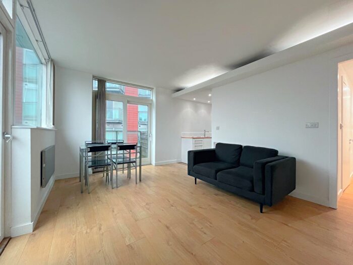 1 Bedroom Flat To Rent In New York Apartments, Cross York Street, Leeds, LS2