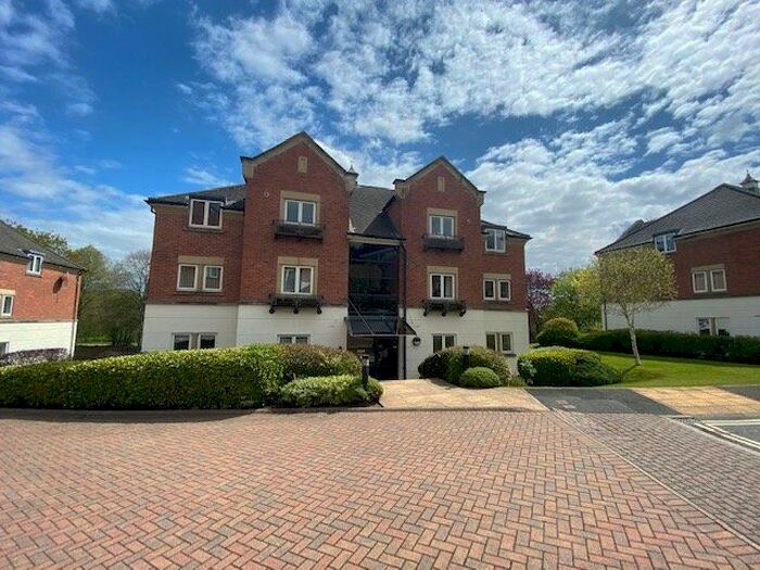 2 Bedroom Flat To Rent In St Chads Wharf, Bishopthorpe Road, York, YO23