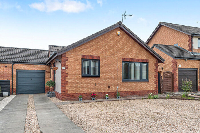 2 Bedroom Detached House To Rent In Surcoat Loan, Broomridge, Stirling, FK7