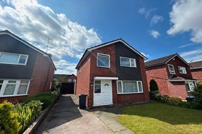 3 Bedroom Detached House To Rent In Churchward Close, Chester, CH2