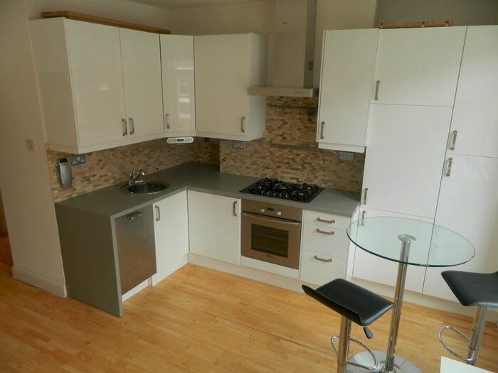 1 Bedroom Flat To Rent In Hildreth Street, London, SW12