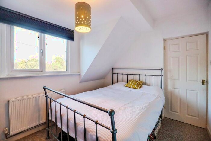 5 Bedroom Detached House For Sale In Meadow View, Llancadle, Barry, CF62