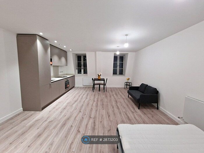 Studio To Rent In Alexandra Street, Southend-On-Sea, SS1
