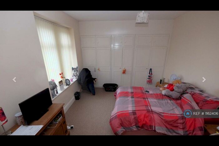 1 Bedroom Flat To Rent In First Floor, Bristol, BS16