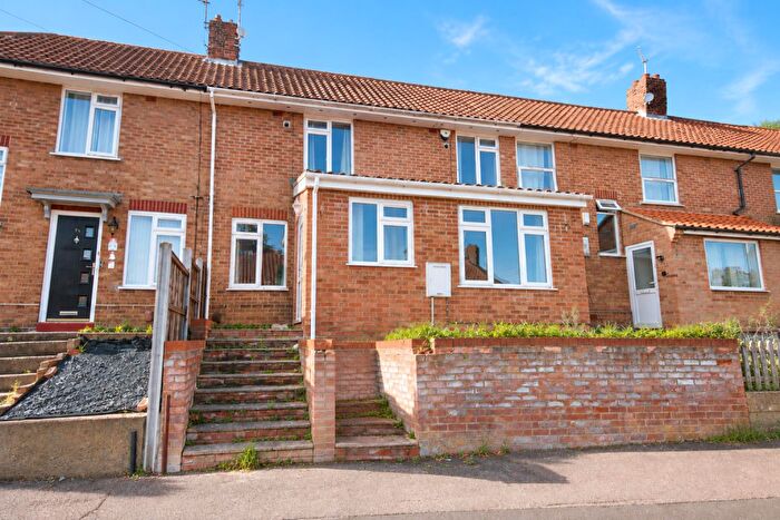 4 Bedroom Terraced House For Sale In Jex Road, Norwich, NR5