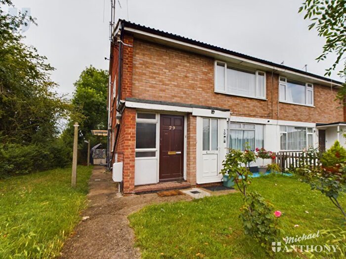 2 Bedroom Maisonette To Rent In Hulbert End, Bedgrove, HP21