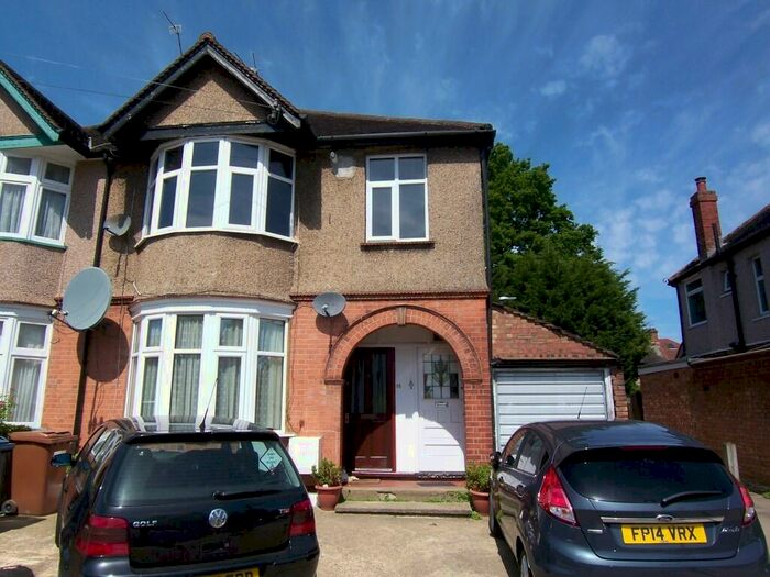 1 Bedroom Flat To Rent In Nibthwaite Road, Harrow, HA1