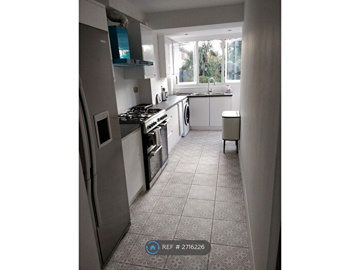 2 Bedroom Terraced House To Rent In Standfield Road, London, RM10