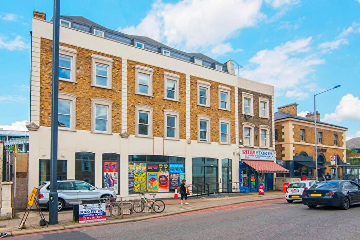 1 Bedroom Flat To Rent In Brentford, Brentford, TW8