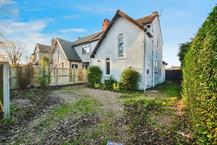 3 Bedroom Semi-Detached House For Sale In St. Marys Road, Skegness, PE25