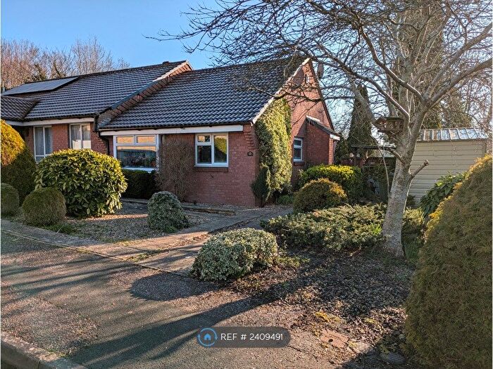 2 Bedroom Bungalow To Rent In Allington Close, Taunton, TA1