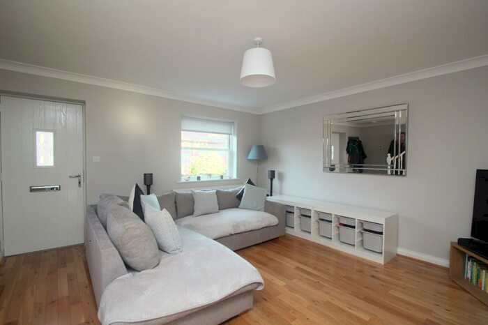 2 Bedroom Semi-Detached House To Rent In Bachelor Gardens, Harrogate, HG1