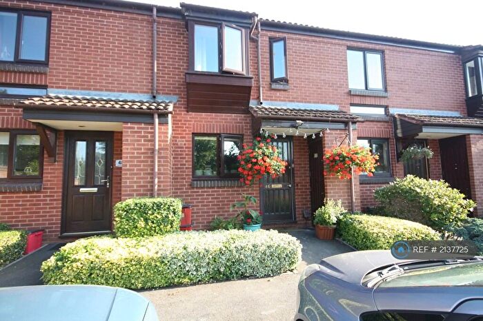 2 Bedroom Terraced House To Rent In Spring Pool, Warwick, CV34
