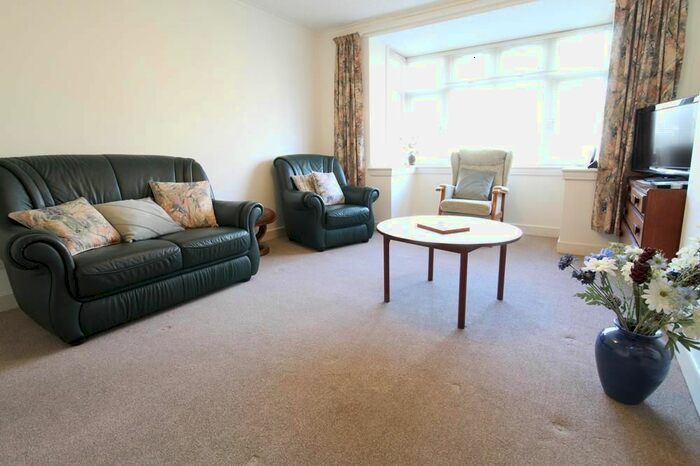 2 Bedroom Flat To Rent In Great Western Road, Ground Floor, AB10