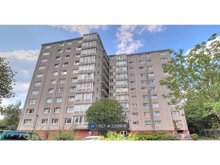 1 Bedroom Flat To Rent In The Peninsula Building, Salford, M7