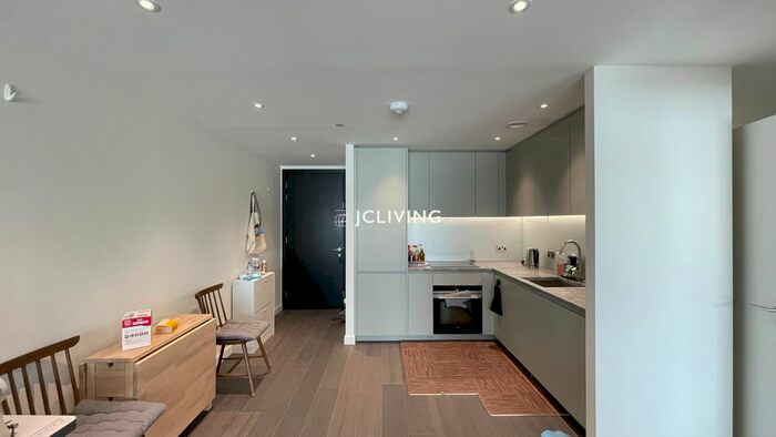 1 Bedroom Flat To Rent In Cutter Lane, London, SE10